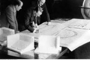 Tod von Hitlers Architekten Albert Speer – 1981