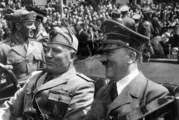 Hitlers Fallschirmjäger befreien Benito Mussolini aus dem „Kleinen Tibet“ – 1943